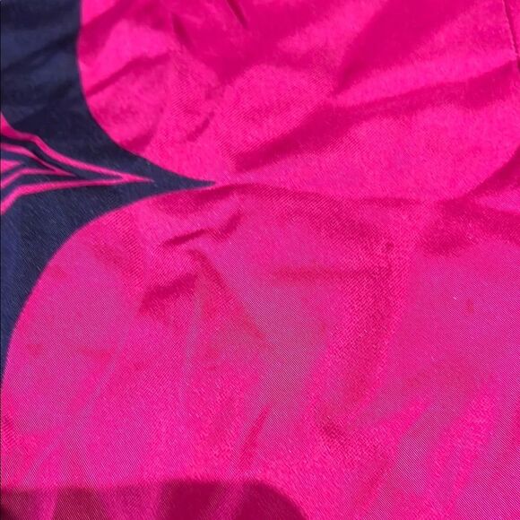 Marc by Marc Jacobs Pink and Navy Top. - Picture 3 of 6